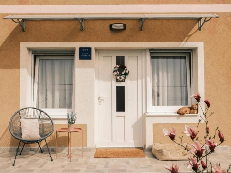 Apartmani Venium Križevci Exteriör bild